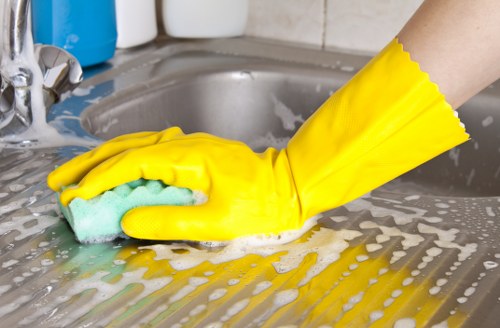 Hot water extraction cleaning process on carpet fibres